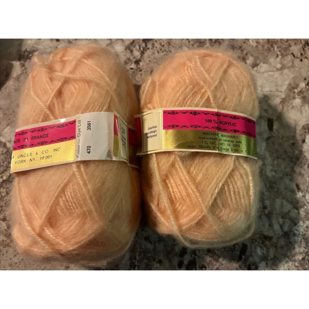 VTG Unger Fluffy Yarn‎ 100% Acrylic France Light Peach Apricot #470 Lot Of 2-NEW